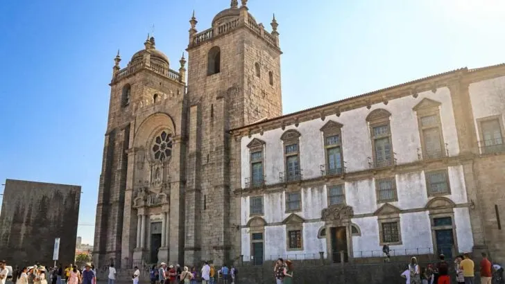 The front facade and the main entrance to the Cathedral in Porto