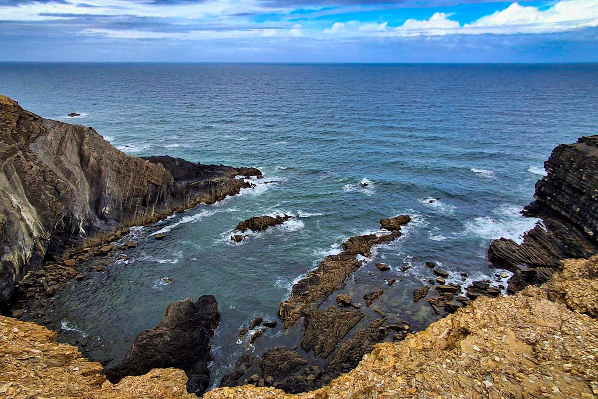 beautiful view of the ocean from the cliffs